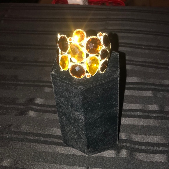 NT Fashions - Picture 2 of 5